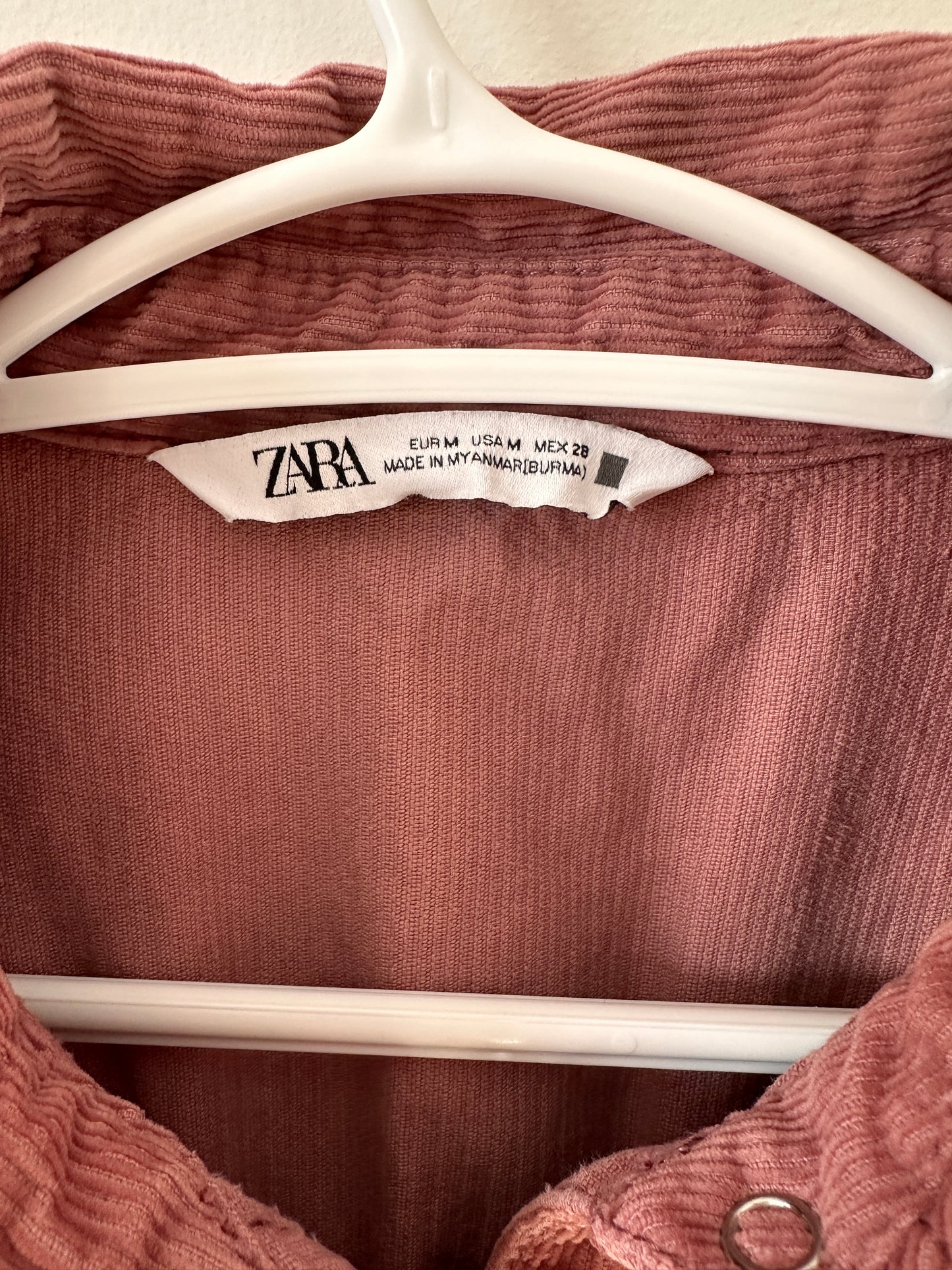 Adult MEDIUM Dusty Rose Corduroy Shirt with Embroidered Roses on Left Pocket (Preloved)