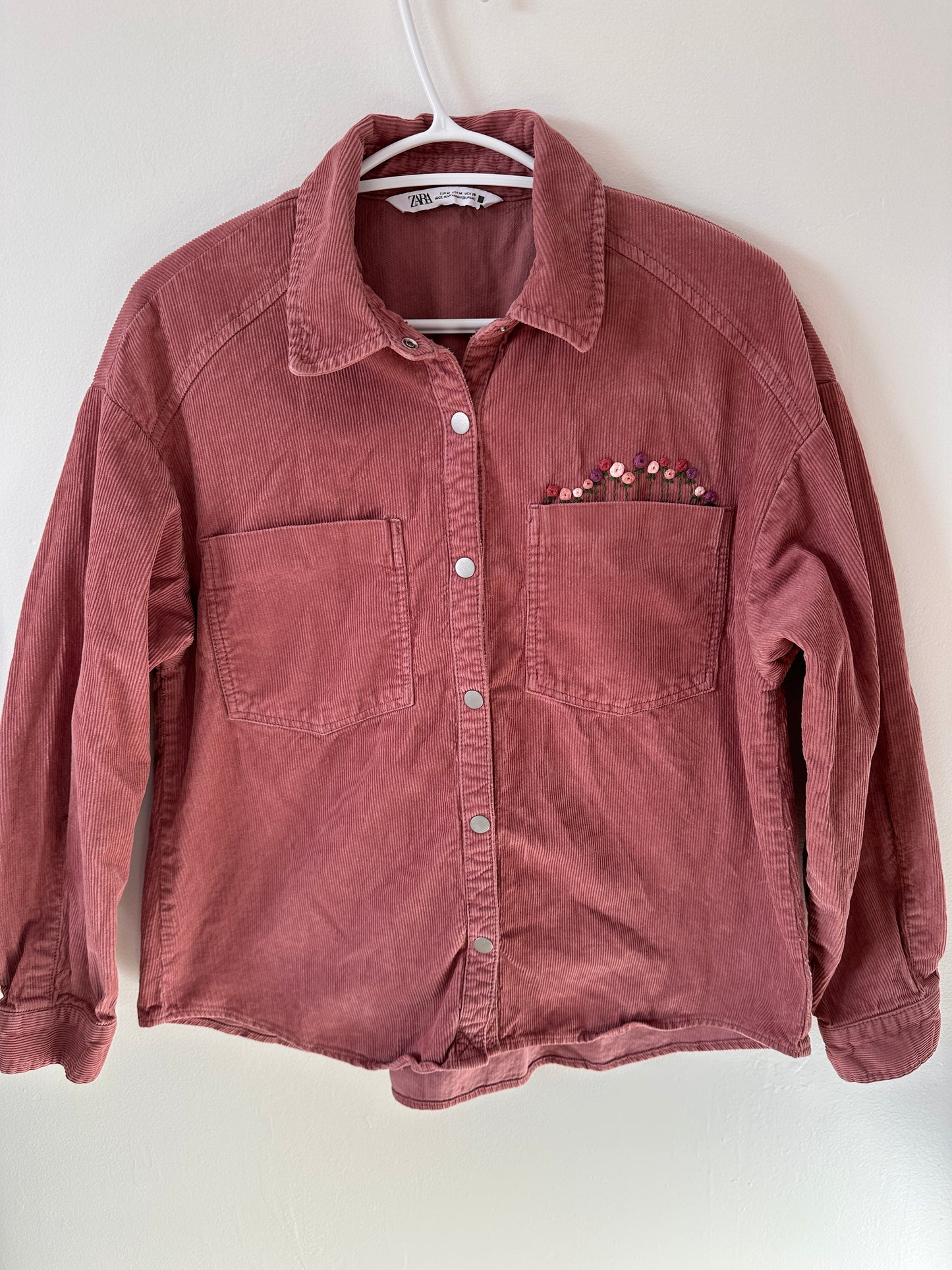 Adult MEDIUM Dusty Rose Corduroy Shirt with Embroidered Roses on Left Pocket (Preloved)
