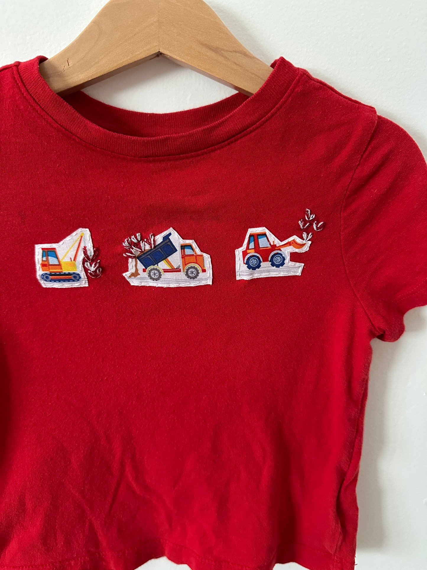 2T Construction Vehicles + Hearts T-Shirt (Preloved)