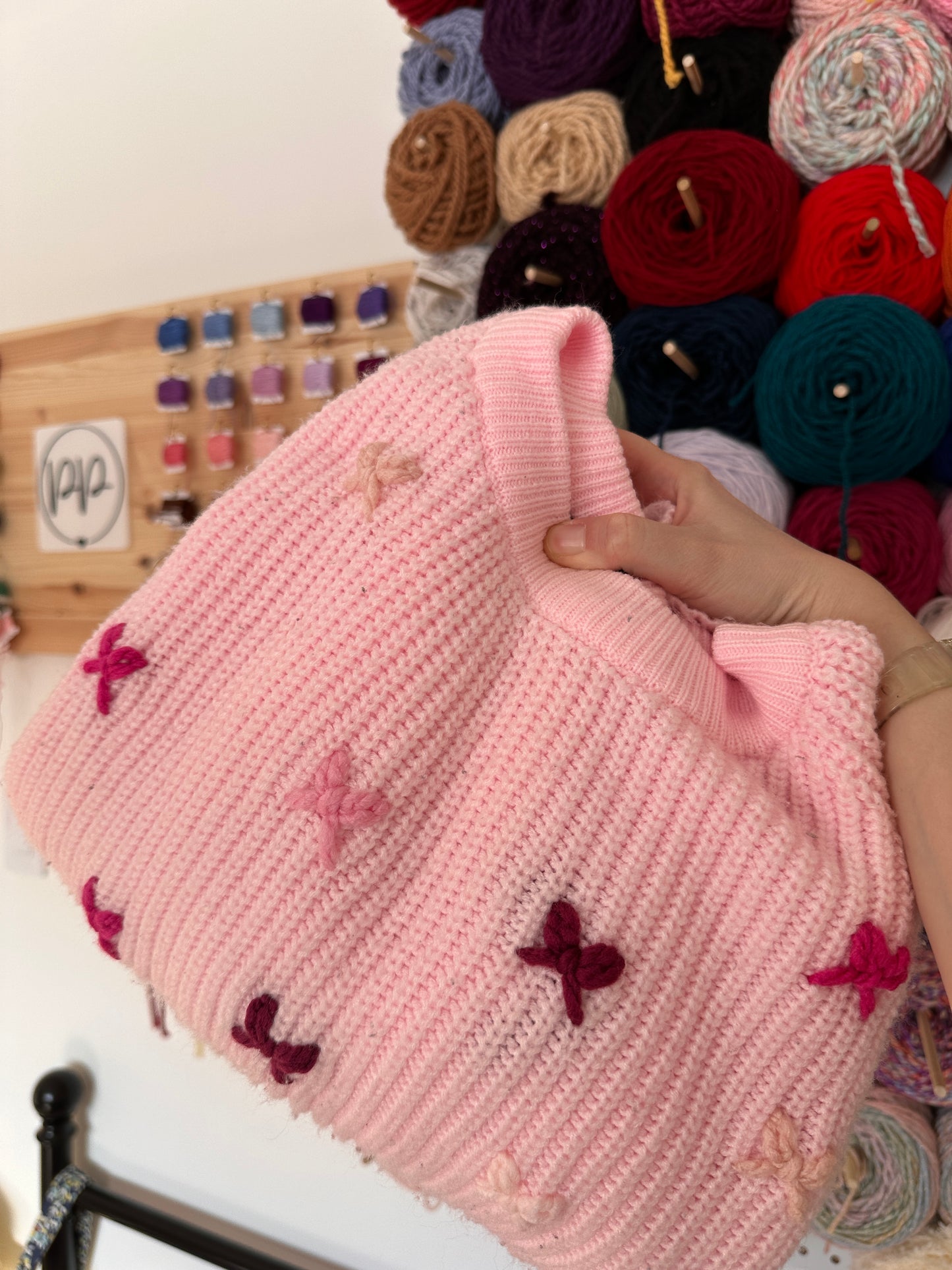 Adult LARGE Pink Knit Sweater with Scattered Embroidered Bows (Preloved)