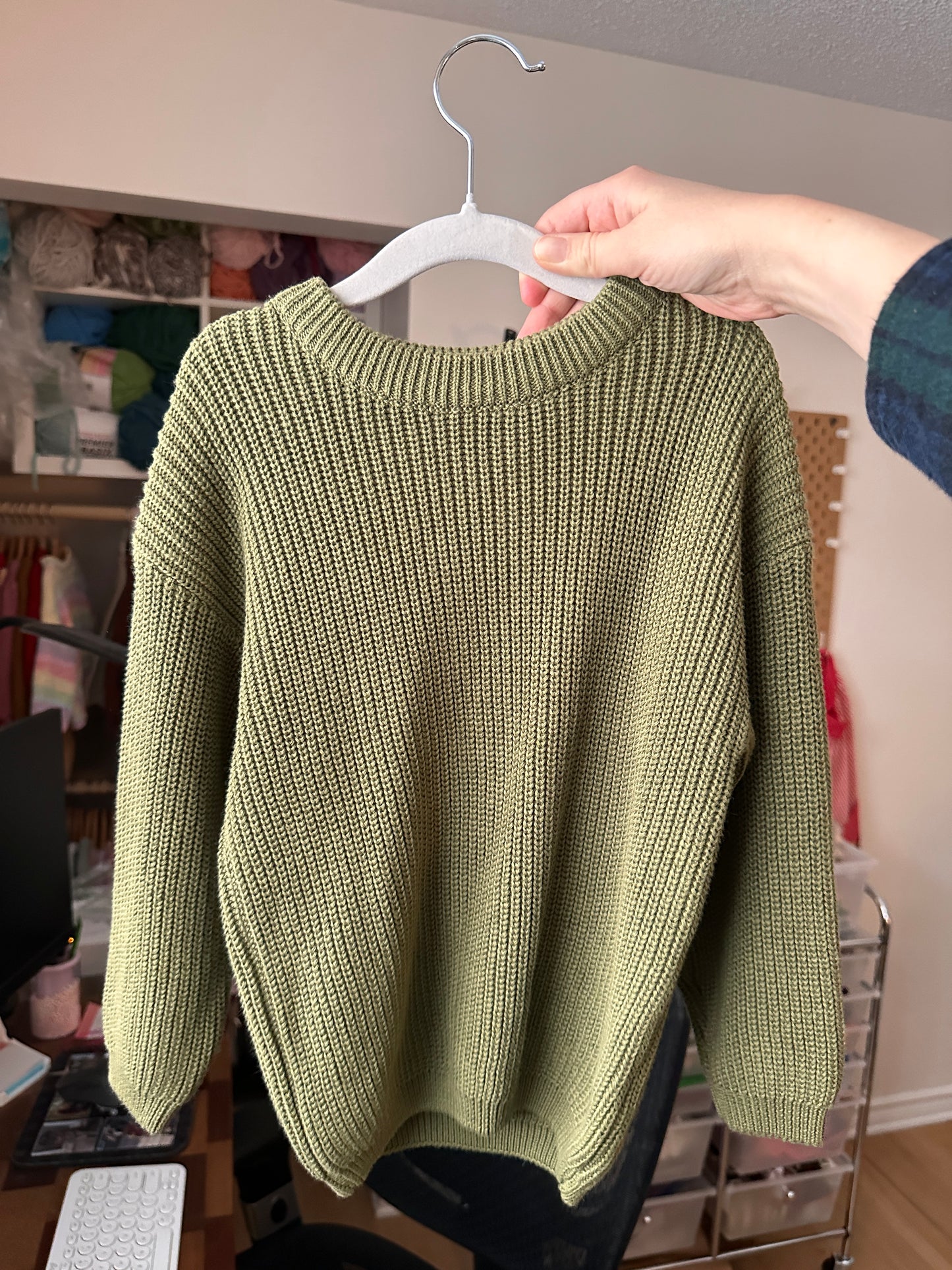 PRELOVED 2T Green Knit Sweater