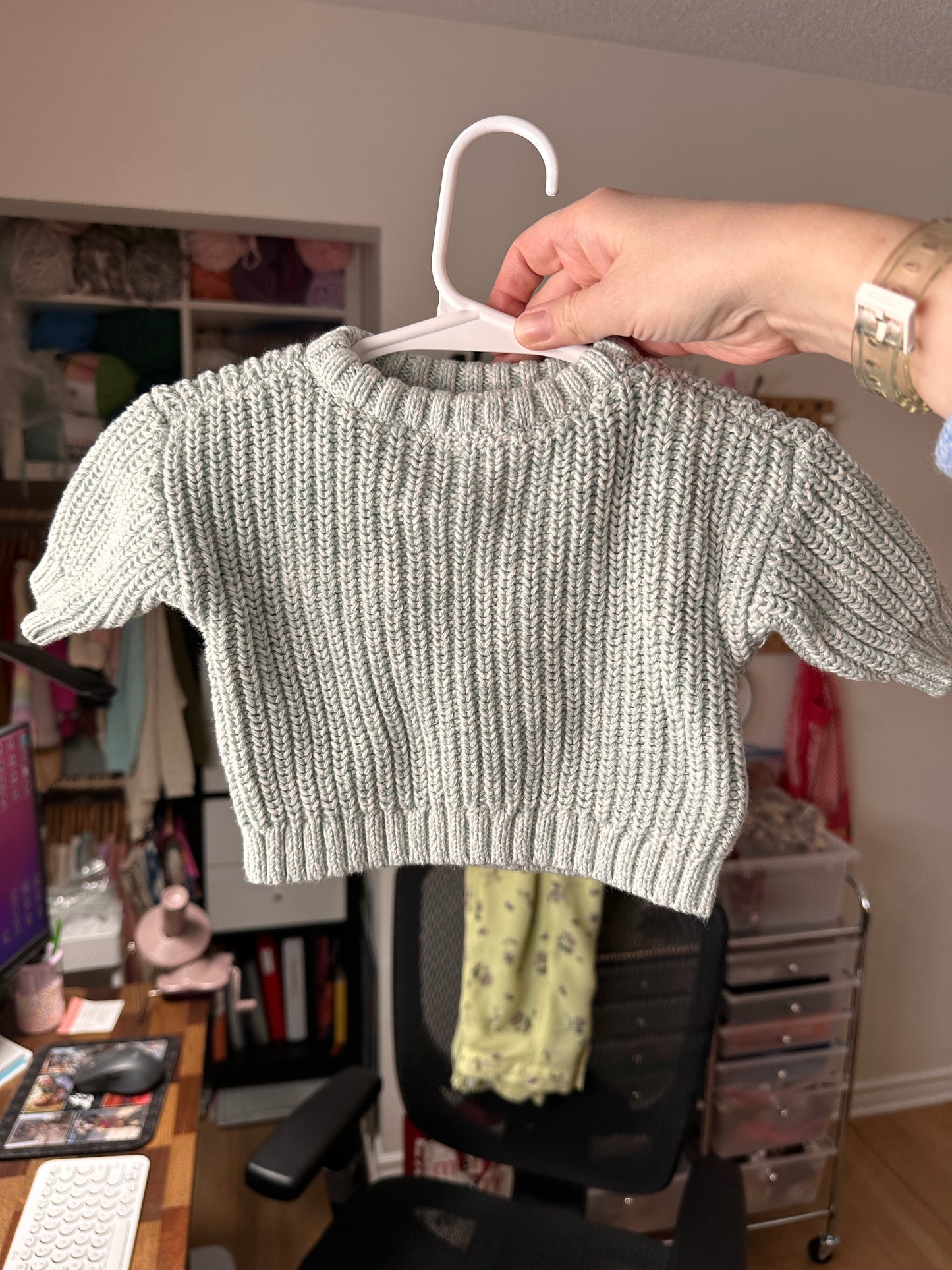 PRELOVED NB Blue Knit Sweater