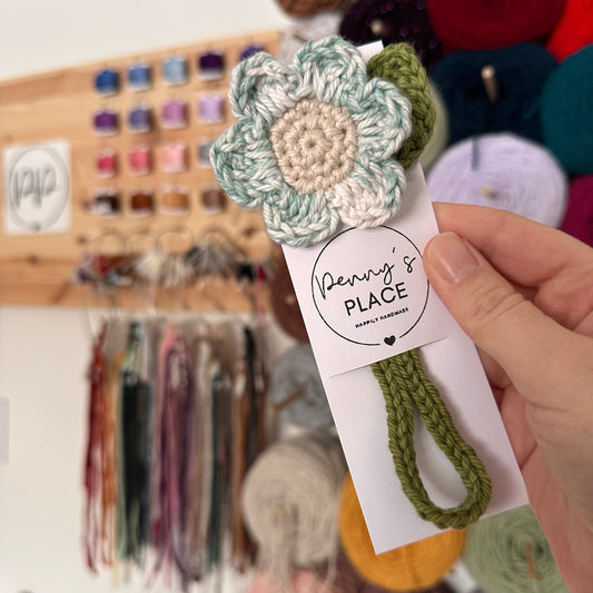Blue Petal & Oat Centre Crochet Flower Bookmark