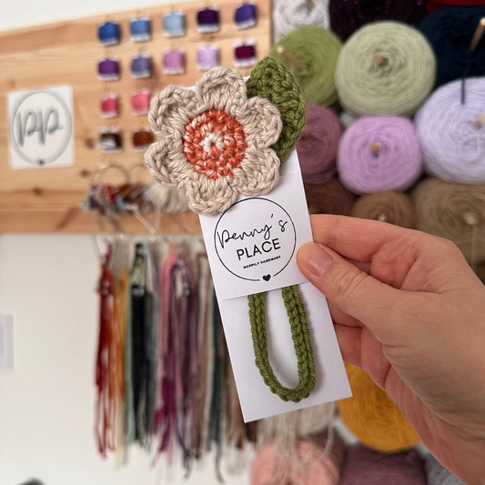 Oat Petal & Orange Centre Crochet Flower Bookmark