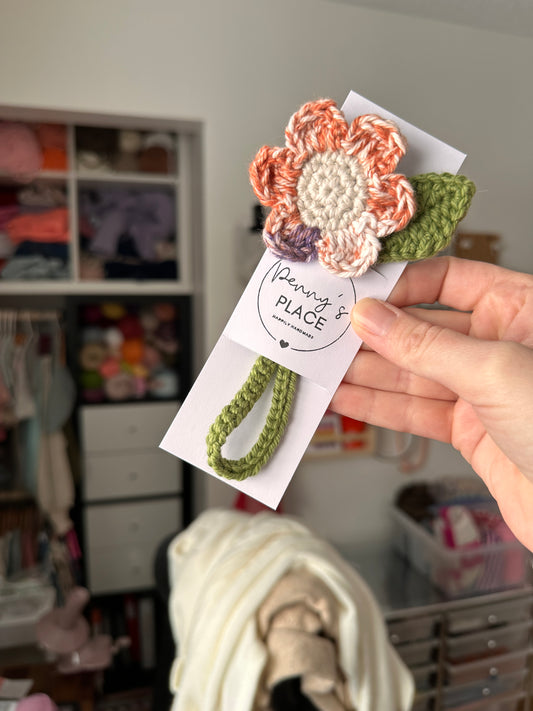 Orange/Purple Petal & Oat Centre Crochet Flower Bookmark